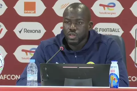  كوليبالي ينتقد الاتحاد السنغالي: لدينا أفضل جمهور.. ولا داعي لإثارة الأمور قبل لقاء مصر